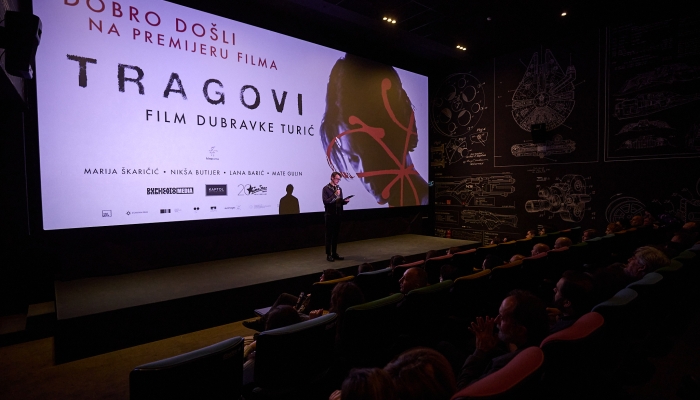 Održana svečana premijera: <em>Tragovi</em> u kinima diljem zemljepovezana slika